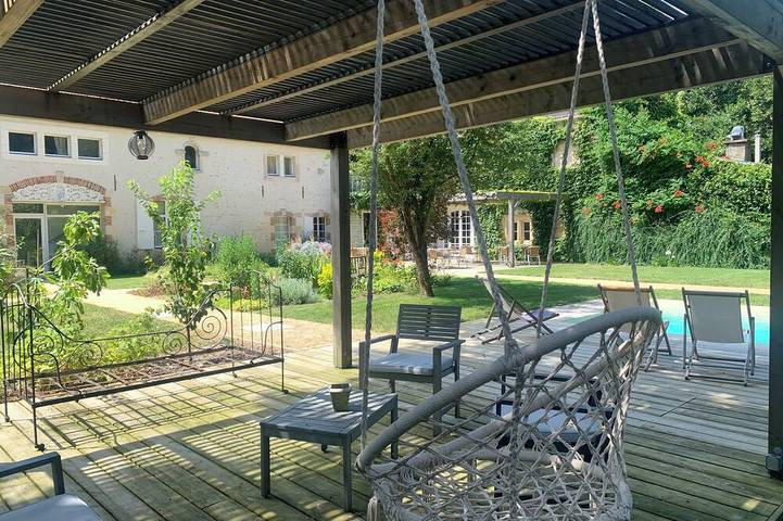 Location de vacances pour 15 personnes, avec jardin dans Parc Floral Et Tropical De La Court D Aron