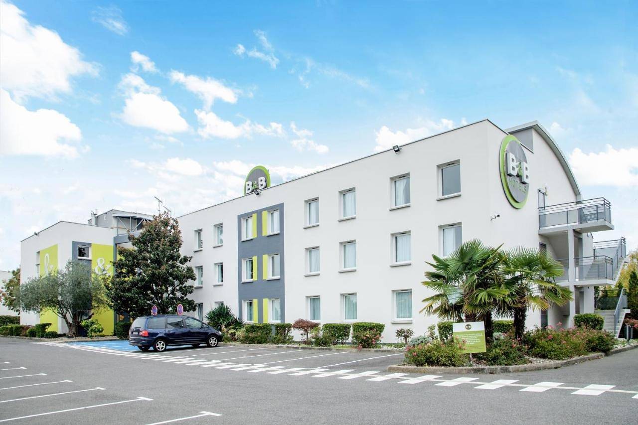 B&B Hotel Evry Lisses 2 - 3 étoiles in Lisses, Essonne