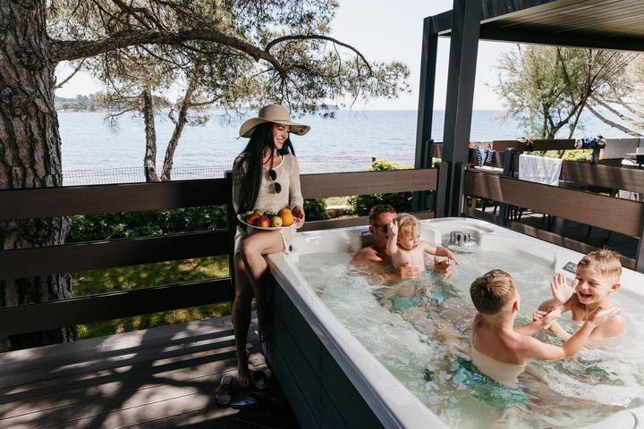Bungalow für 5 Personen, mit Ausblick und Pool sowie Garten in Poreč - 4