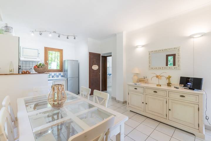 Location de vacances pour 8 personnes, avec jardin et balcon à Pietrosella - 2