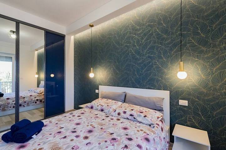 Ganze Wohnung, GuestHost - Modernes Apartment mit Meerblick und Balkon am Wasser! in Lido La Vongola, Pescara