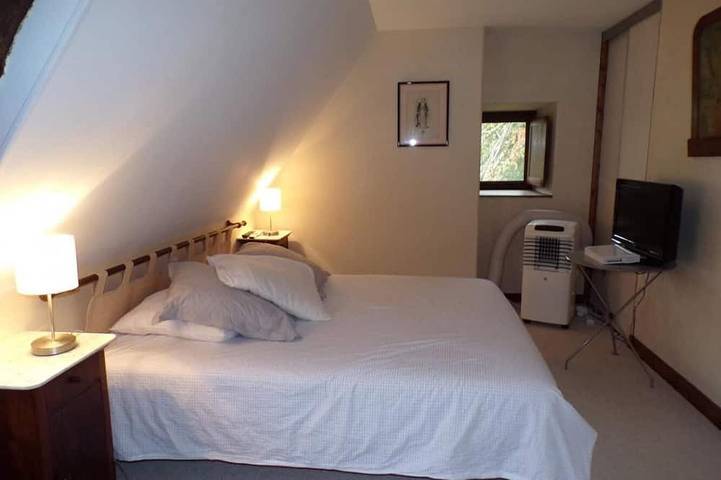 Location de vacances pour 17 personnes, avec jardin à Le Bouyssou - 2