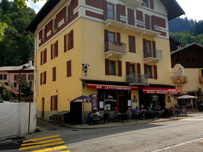 Appartement entier, Appartement confortable et lumineux, 66m², 2 chambres, 5 personnes, Beaufort – Wifi inclus, proche services in Beaufort (Western Alps), Beaufort (Rhône-Alpes)