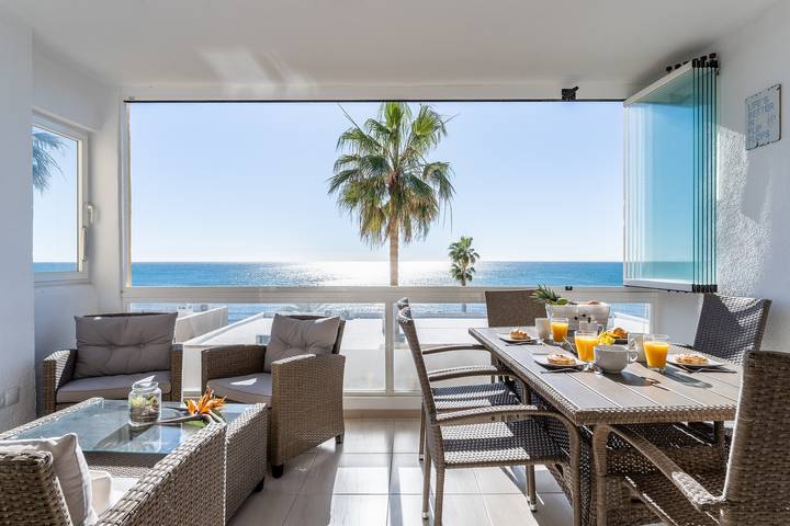 Appartement de vacances pour 7 personnes, avec Balcon et Jacuzzi ainsi que Jardin et Bassin pour enfant à Mijas