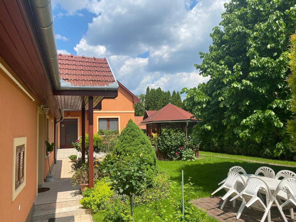 Cały apartament, Apartman Dóra in Hajdúszoboszló, Hajdúszoboszlói járás