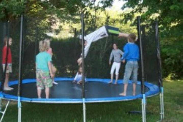 Location de vacances pour 2 personnes, avec jardin ainsi que vue et piscine, animaux acceptés à Saint-Vincent-de-Cosse - 4