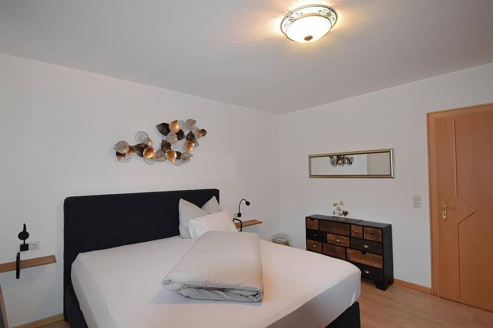 Ganze Wohnung, Ferienwohnung Karwendel (2 Schlafzimmer) - Hofer Stubn in Kolsassberg, Innsbruck Land