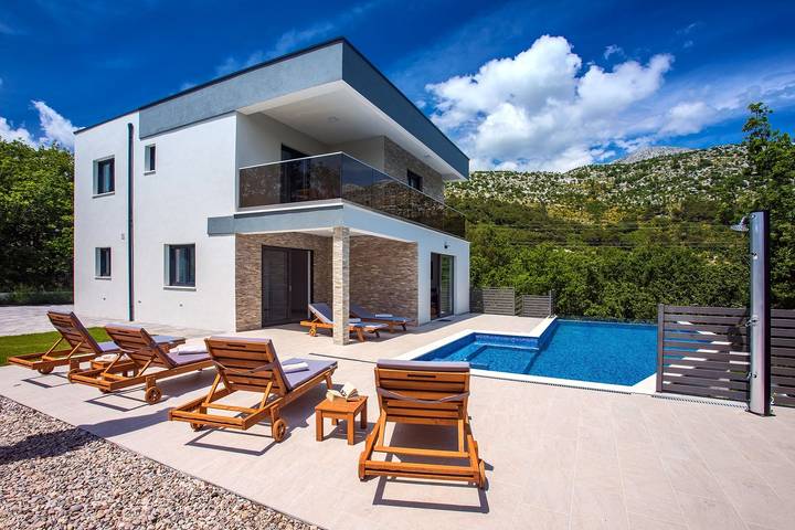 Villa für 10 Personen, mit Sauna und Garten sowie Pool in Split-Dalmatien - 3