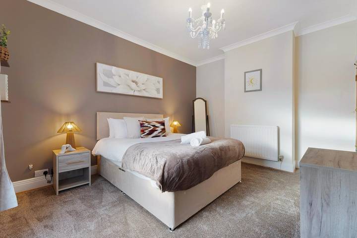 Characterful 3 Bed | Sleeps 6 | Central Darlington - Pass the Keys in Darlington