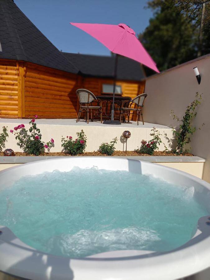 Tente pour 4 personnes, avec jardin ainsi que jacuzzi et sauna dans les Ardennes - 4