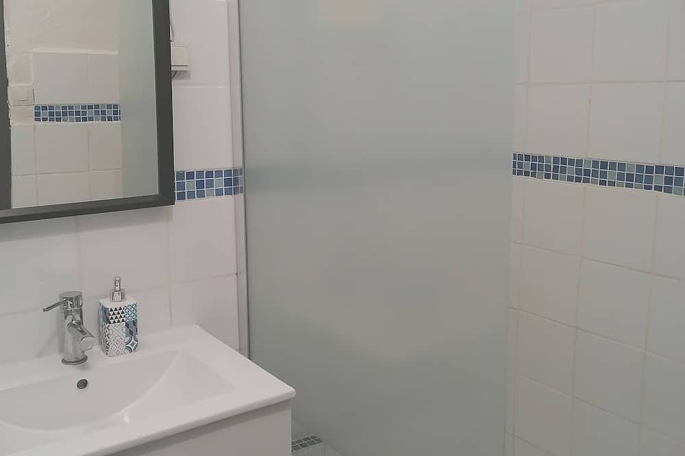 Rental & Gîte in Sarrians, Vaucluse