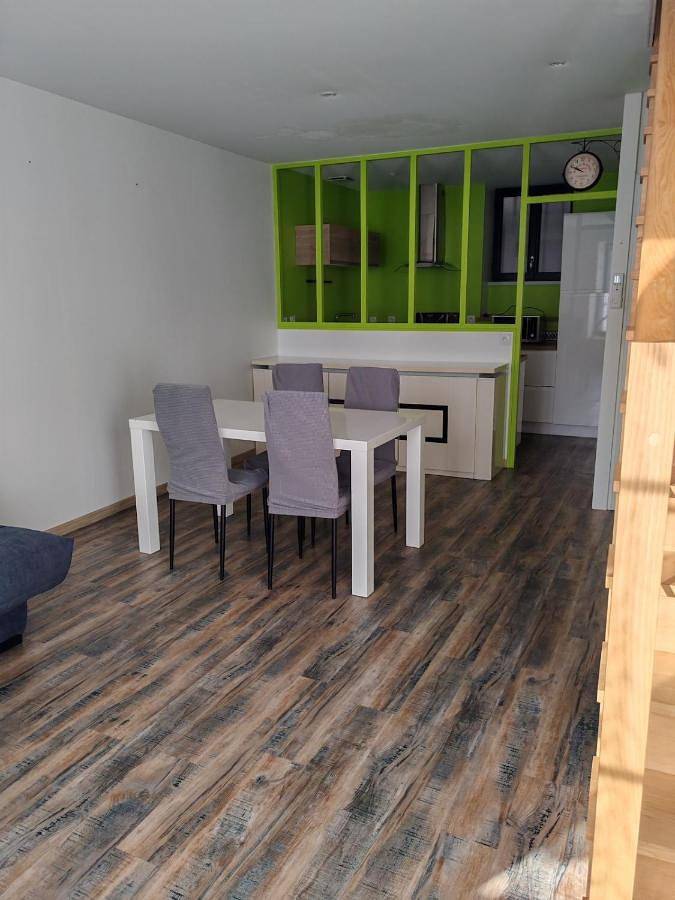 Gîte pour 6 personnes, avec terrasse, animaux acceptés à Arçais - 4