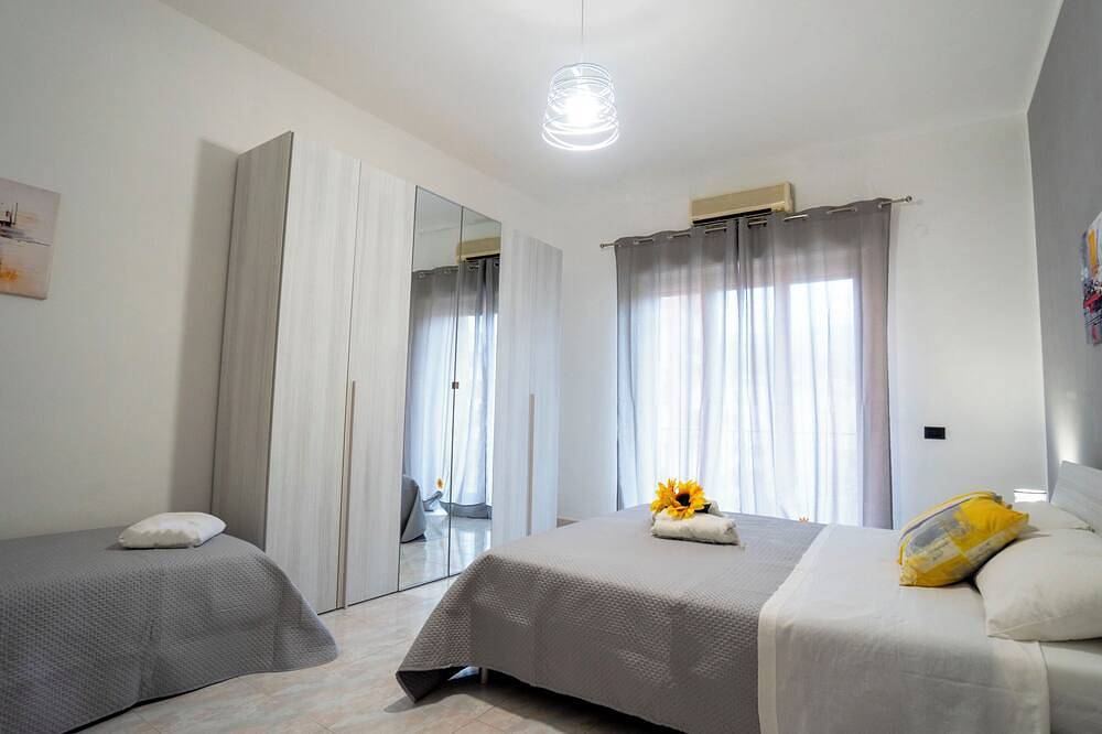 Appartamento intero, Soggiorno Smart vicino al policlinico: relax, aria condizionata e wi-fi incluso in Minissale, Messina