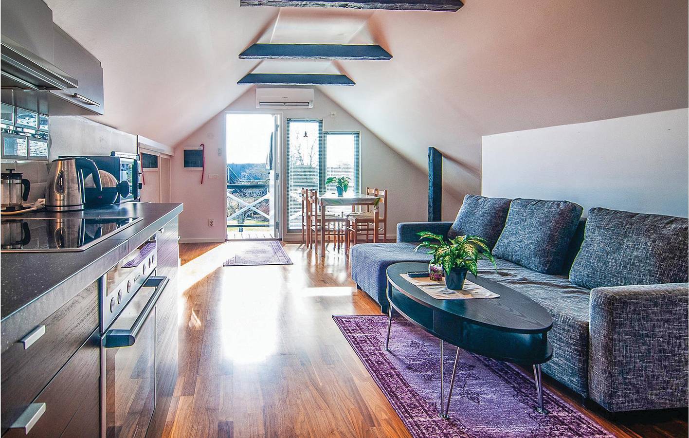 Ganze Ferienwohnung, Ferienwohnung für 4 Personen mit Garten in Klintehamn, Gotland