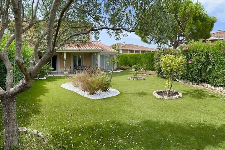 Villa for 6 people, with pool and terrace as well as garden - 1
