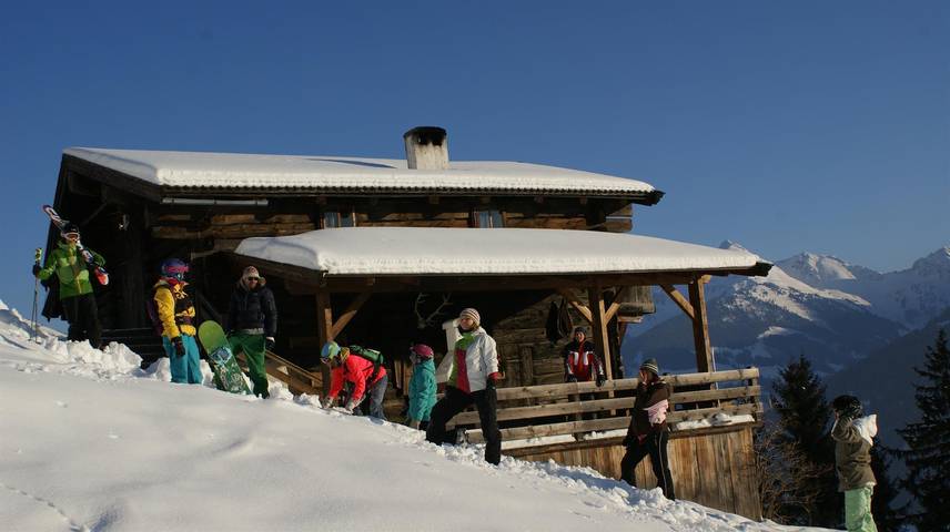Hütte für 10 Personen, mit Garten und Ausblick, kinderfreundlich in Alpbach