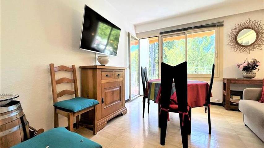 Gîte pour 3 personnes, avec balcon dans Casino de Greoux les Bains - 2