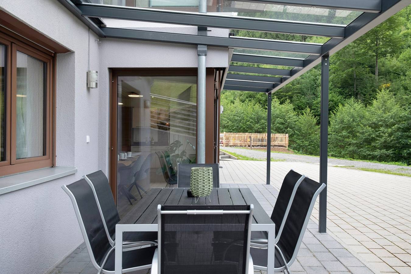 Appartement entier, Appartement 'Waldblick Mühlenbach' avec vue sur la montagne, terrasse privée et Wi-Fi in Mühlenbach, Forêt-Noire centrale