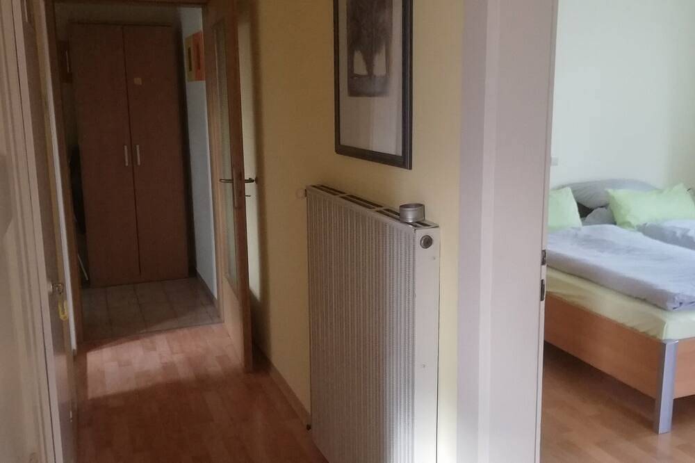 Ganze Wohnung, Ferienhaus (104qm) mit Garten in Oberthulba, Rhön-Bayern