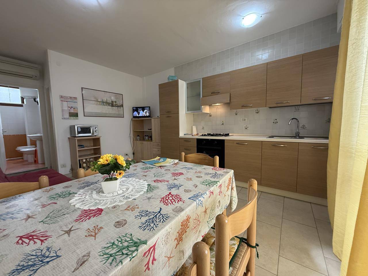Hel leilighet, Residenz Diana West Dreizimmerwohnung C6* 1. Stock für 6 Personen mit Meerblick in Bibione, Provinsen Venezia