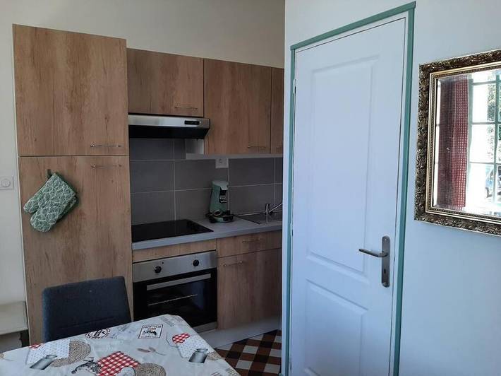 Gîte pour 2 personnes, avec terrasse à Le Vigeant - 2