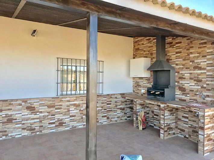 Casa rural para 14 personas, con piscina y terraza además de jardín y vistas en Olvera - 4