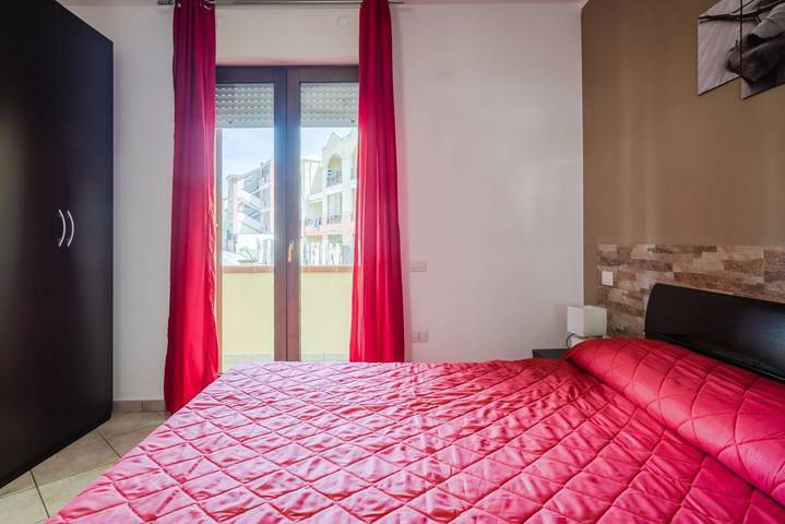 Ganze Wohnung, Ferienwohnung für 2 Personen mit Garten in Sestu, Campidano