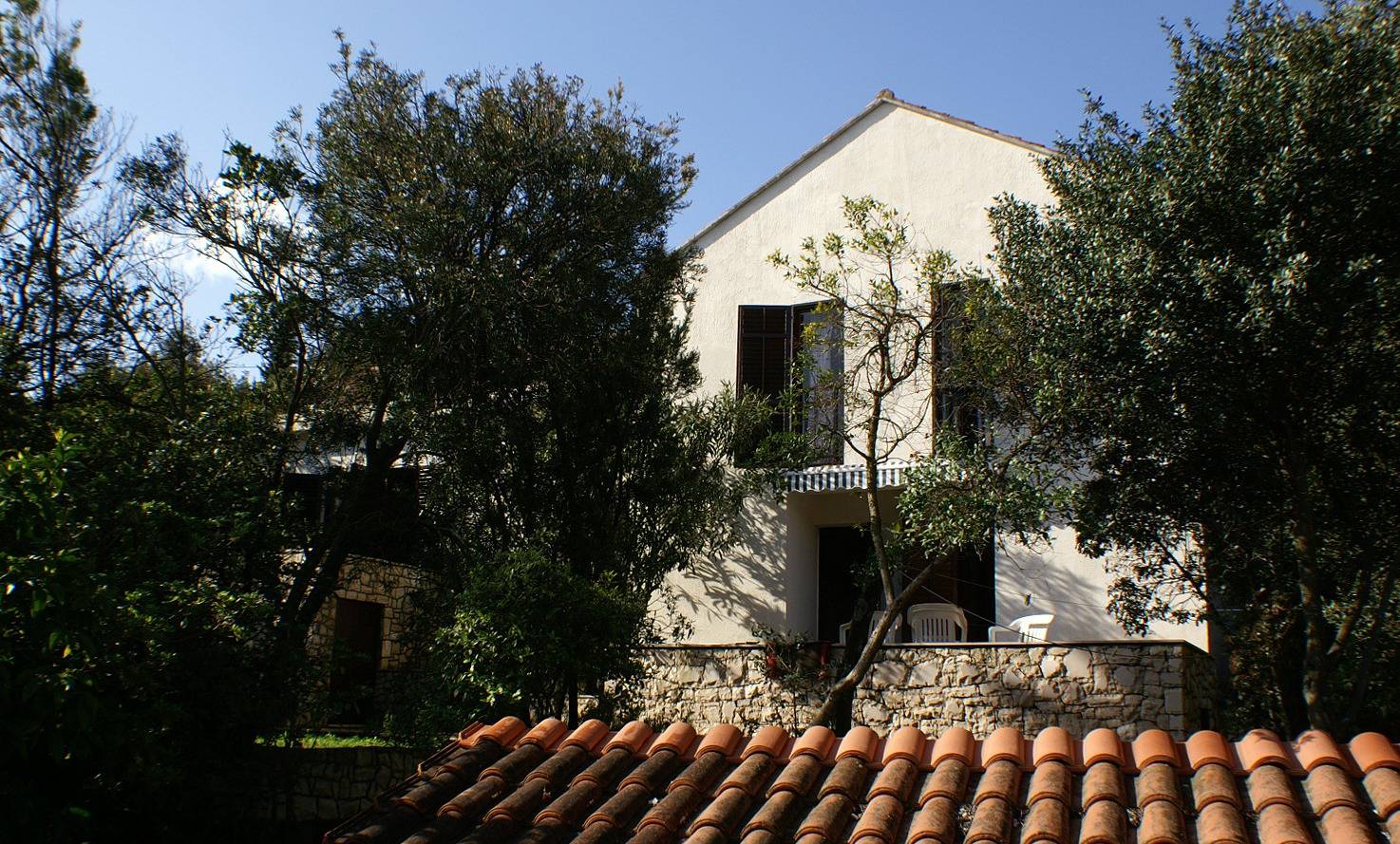 Ganze Wohnung, 2-Zimmer-Ferienwohnung mit Terrasse Zrnovska Banja, Korcula A-3154-b in Zrnovska Banja, Korcula