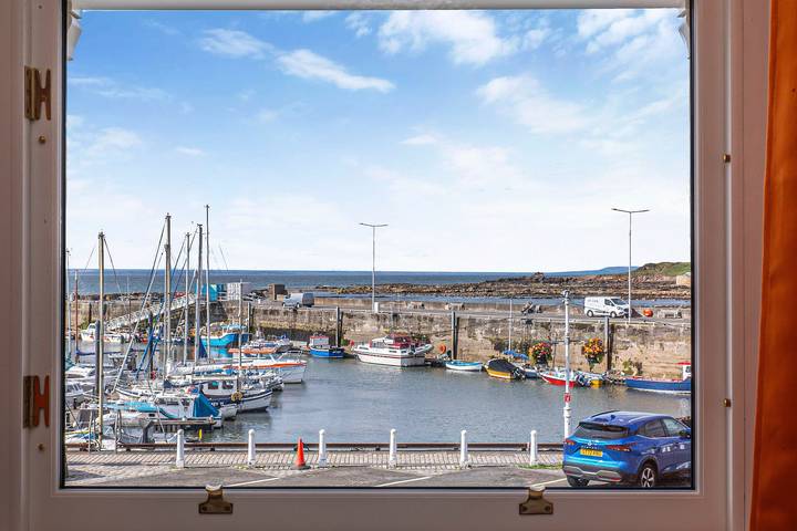 Holiday letting for 4 people, with ocean view, child-friendly in Anstruther