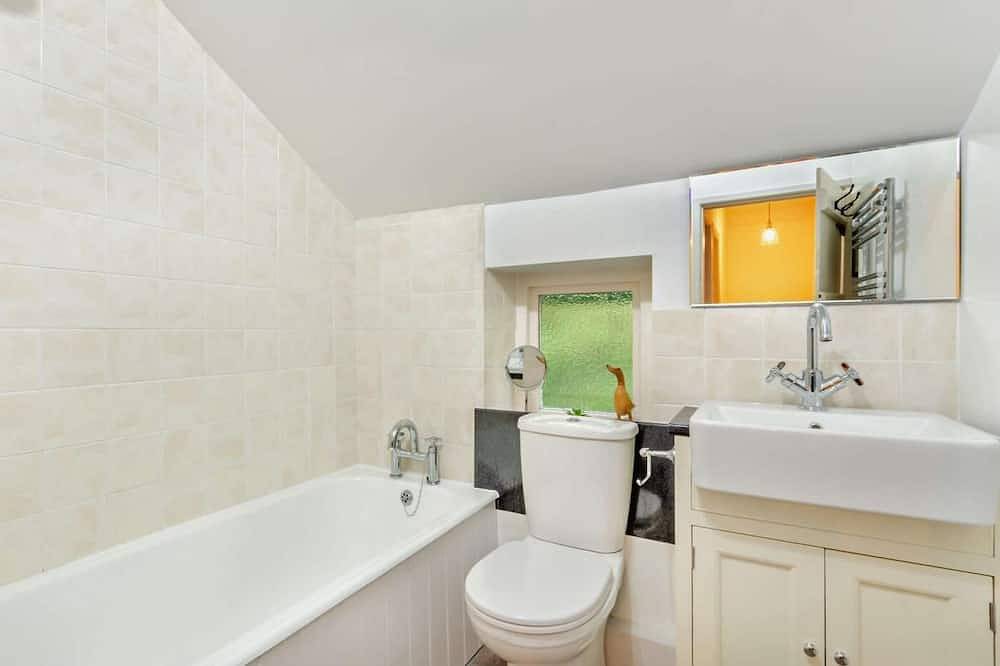 2 Bed in Penrith in Glenridding, Lake District