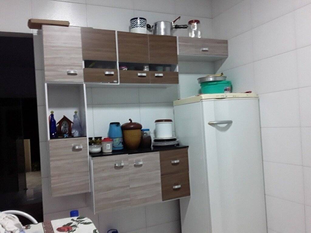 House with pool in Matinhos House accommodates up to 15 people. Super cozy. in Caiobá, Paraná