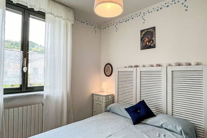 Ferienwohnung für 4 Personen, mit Balkon und Pool in Cipressa - 2