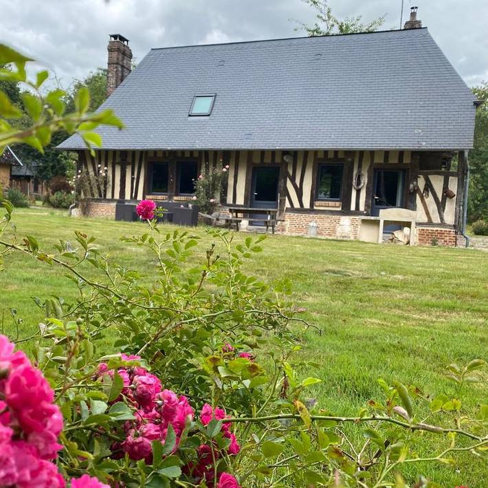 Location de vacances pour 8 personnes, avec jardin et vue, animaux acceptés à Flancourt-Catelon