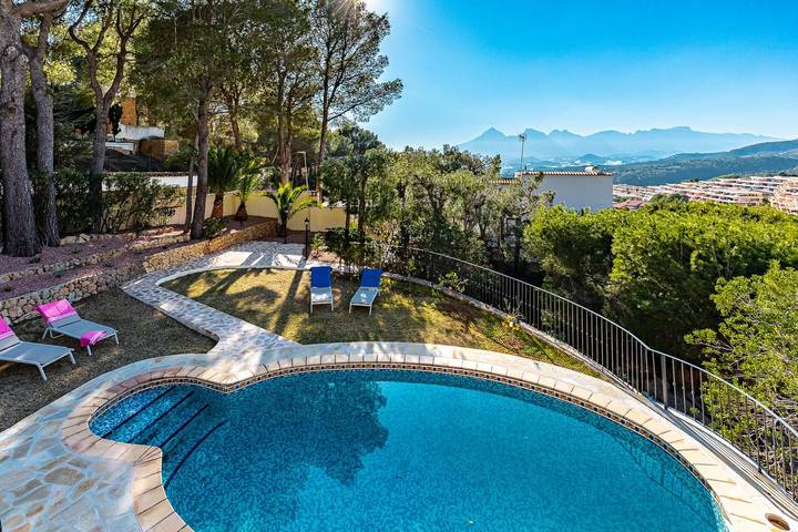 Villa für 6 Personen, mit Pool und Garten in Altea - 2