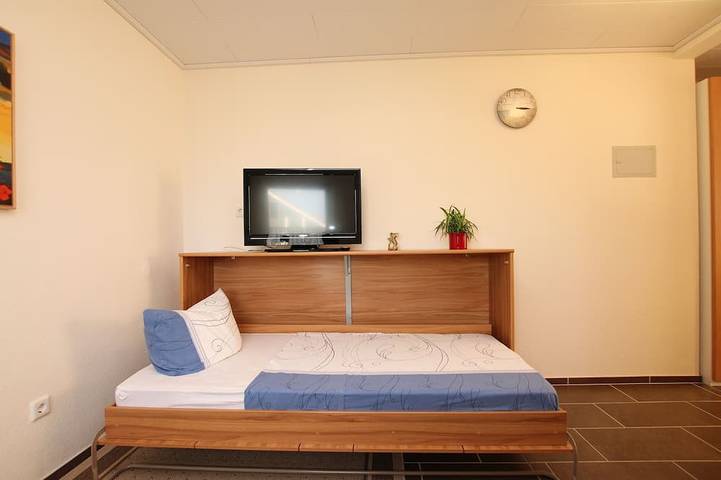 Ganze Wohnung, Fewo Krabbe   ...zuhause im Urlaub in Büsumer Deichhausen, Kreis Dithmarschen