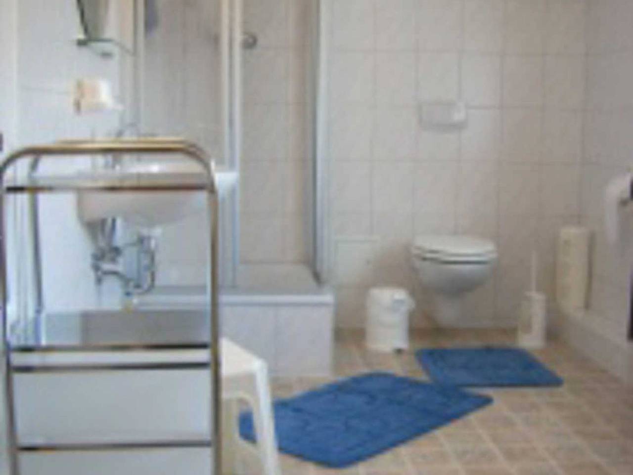 Ganze Ferienwohnung, 1 Ferienwohnung in Lohme für. 2-4 Personen - Ferienwohnung groß in Hagen Auf Rügen, Lohme