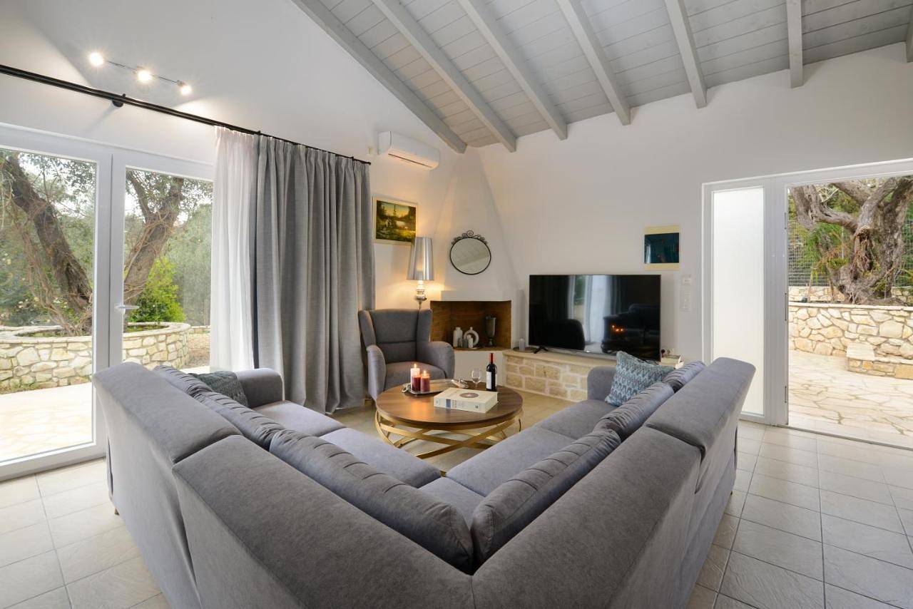 Kalokairia Residence in Μπογδανάτικα, Παξούς