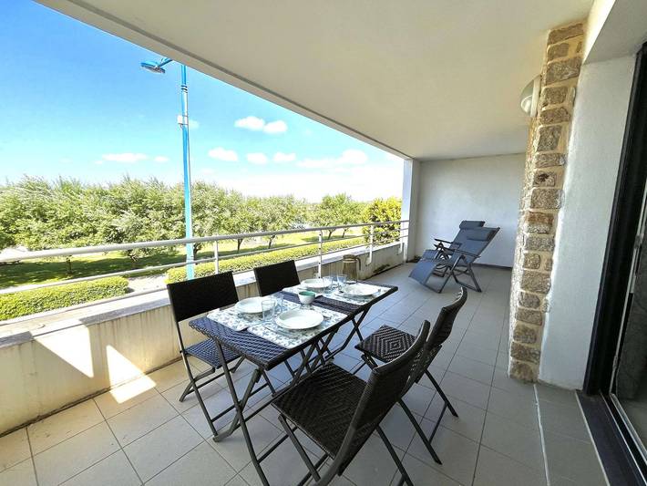 Ganze Wohnung, Modernes 2-Zimmer-Apartment mit Meerblick und Parkplatz in Étel in Étel, Côte des Mégalithes