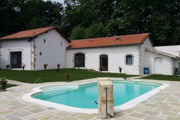 Gîte pour 8 personnes, avec terrasse et jardin à Saint-Pierre-d'Irube