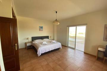 Villa para 10 Pessoas em Ferragudo, Distrito de Faro, Foto 1