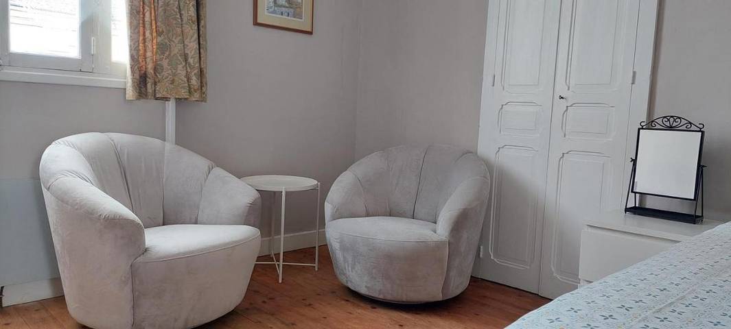 Gîte pour 2 personnes, avec jardin, adapté aux familles à Châtillon-sur-Indre - 4