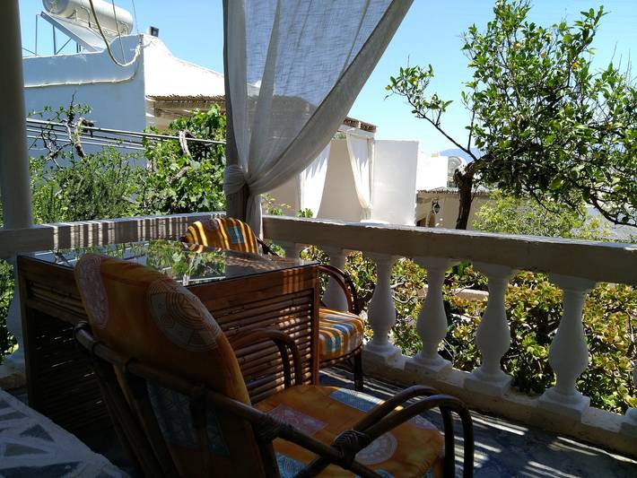 Villa für 3 Personen, mit Balkon/Terrasse und Garten sowie Ausblick in Agios Nikolaos