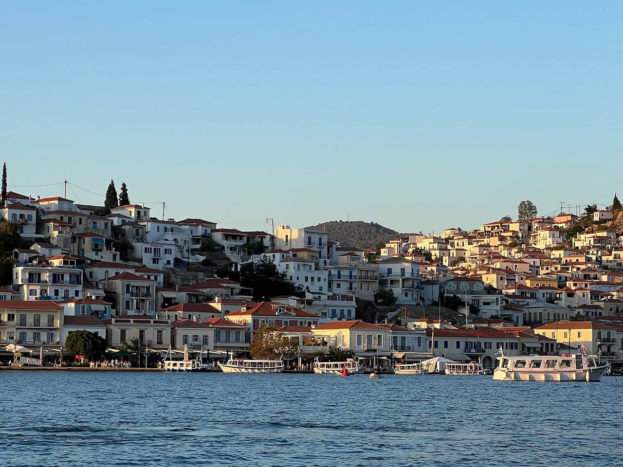 Ferienhaus für 3 Personen mit Garten in Poros Stadt, Poros