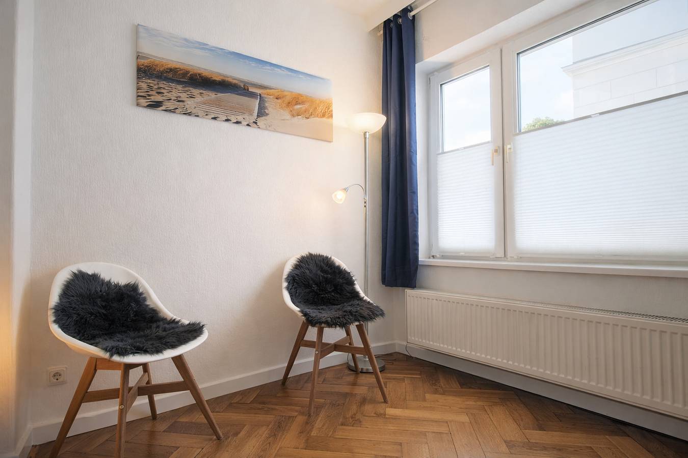 Appartamento intero, Ihr Ferienzimmer beim Leuchtturm Warnemünde für zwei Gäste. in Warnemünde Strand, Rostock