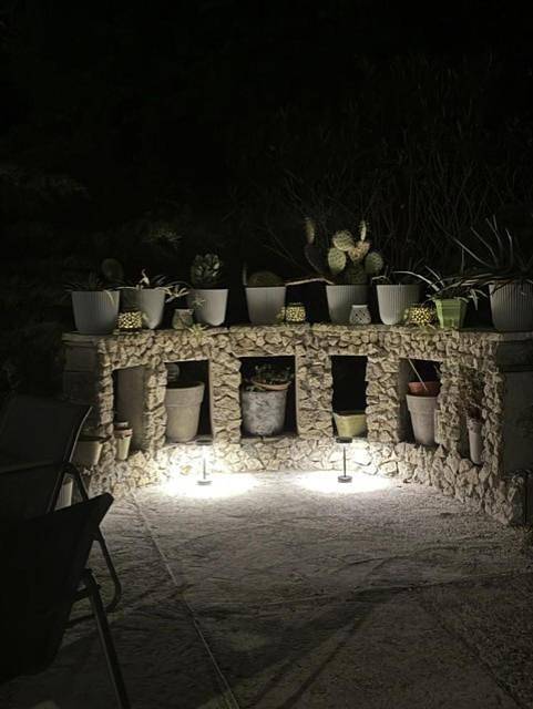 Location de vacances pour 3 personnes, avec vue ainsi que piscine et jardin à Plan-d'Orgon - 4