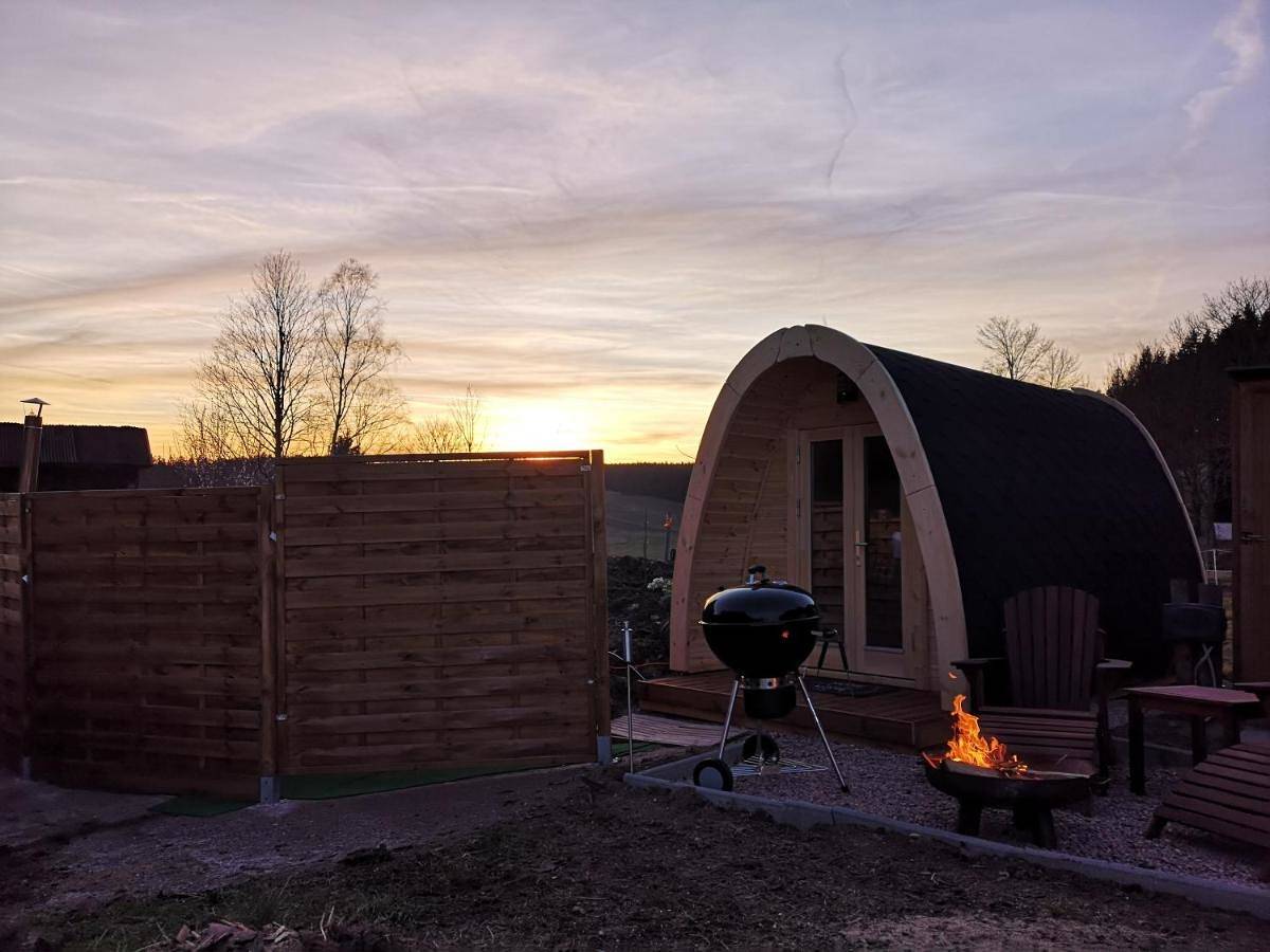 Romantischer Pod - Gegen Aufpreis mit Hot Tub - Whirlpool & Sauna in Hohenberg an der Eger, Powiat Wunsiedel im Fichtelgebirge