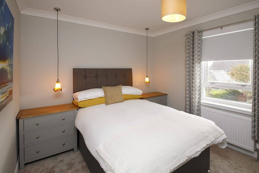 Cosy and newly-renovated house very close to the centre of Stornoway in Lewis and Harris, Äußere Hebriden