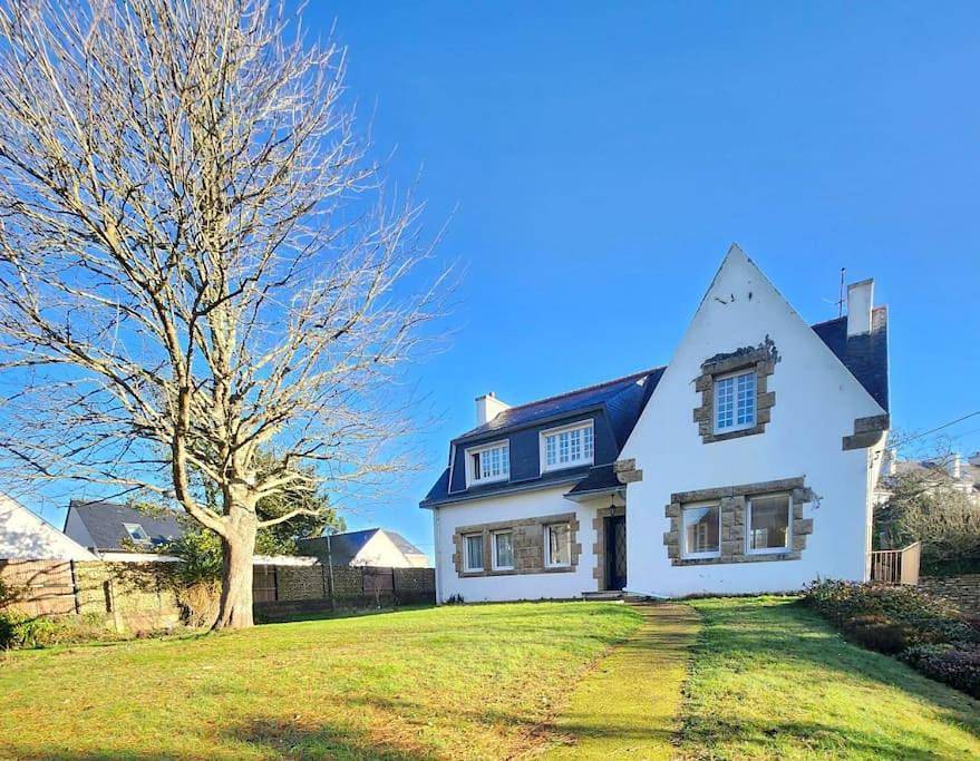 Six-Bedroom House in Concarneau, Quimper und Umgebung