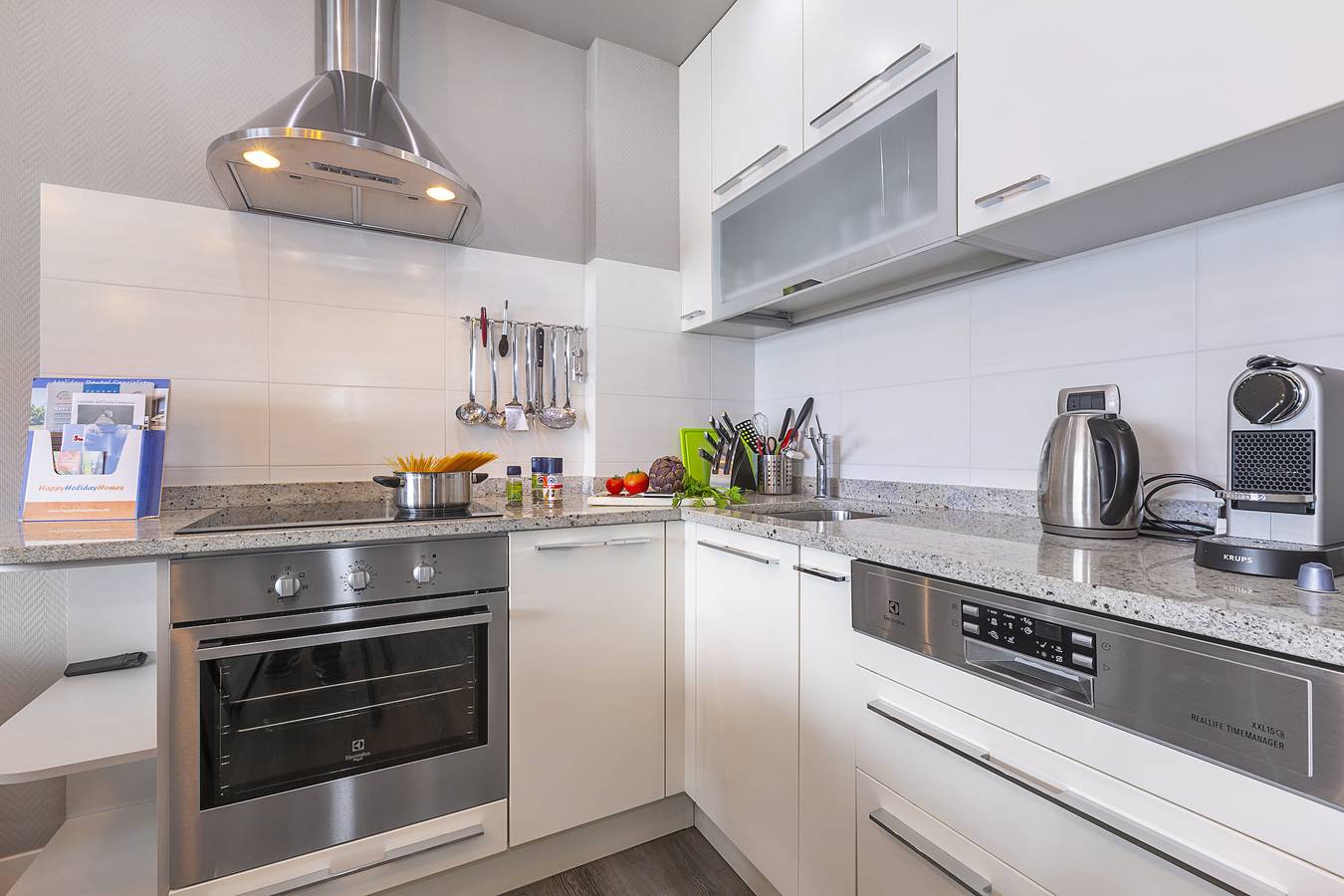 Ganze Wohnung, Ferienwohnung für 4 Personen mit Seeblick in Porlezza, Gemeinde Porlezza