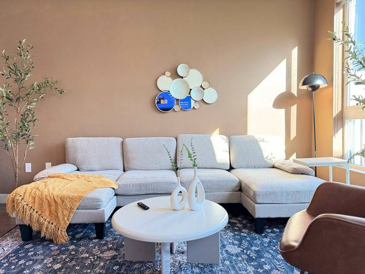 Vakantiewoning voor 3 personen, with tuin and zwembad as well as terras in Orange County